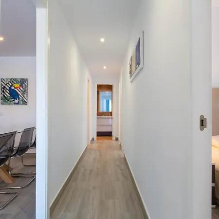 Marbella Suites Apartment